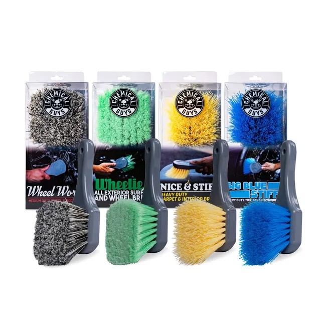chemical-guys-total-interior-exterior-kit-4-brosses-detailing-voiture image 1