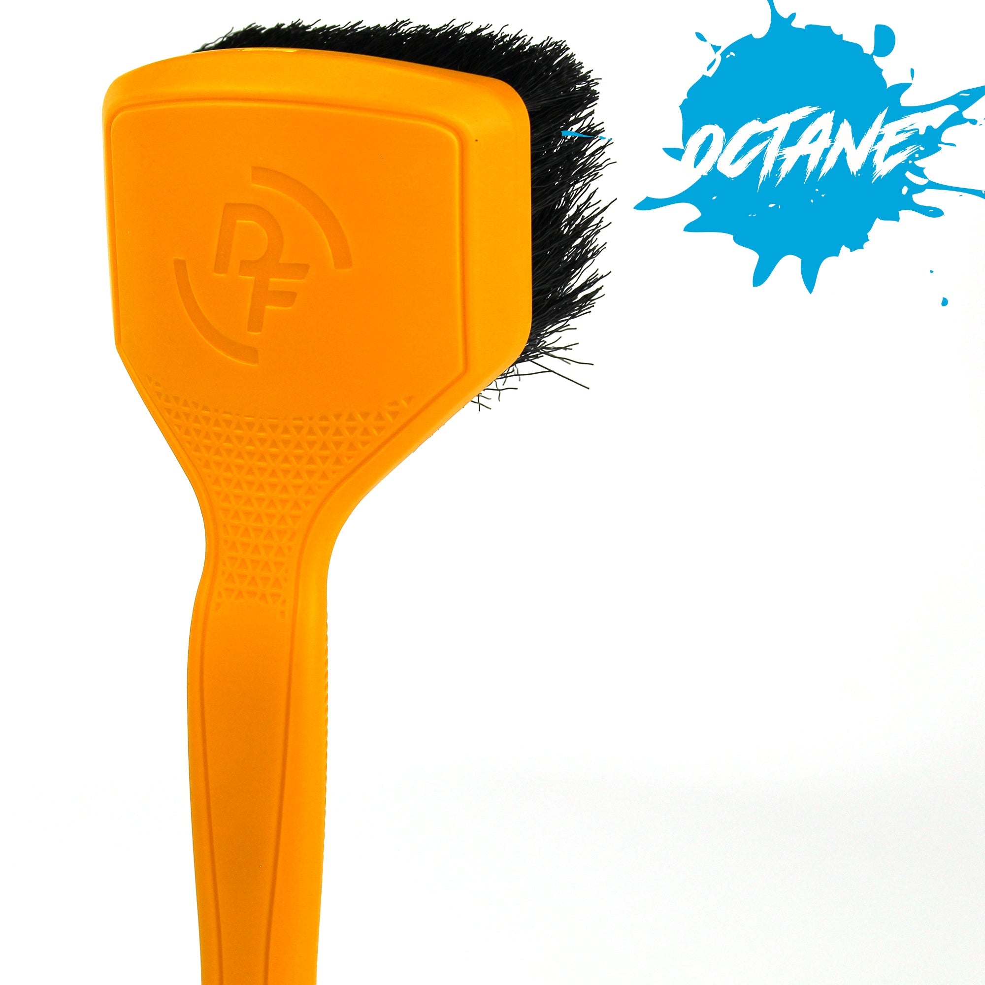 detail-factory-moto-brosse-pneu-courbe-gris-poils-durs image 8