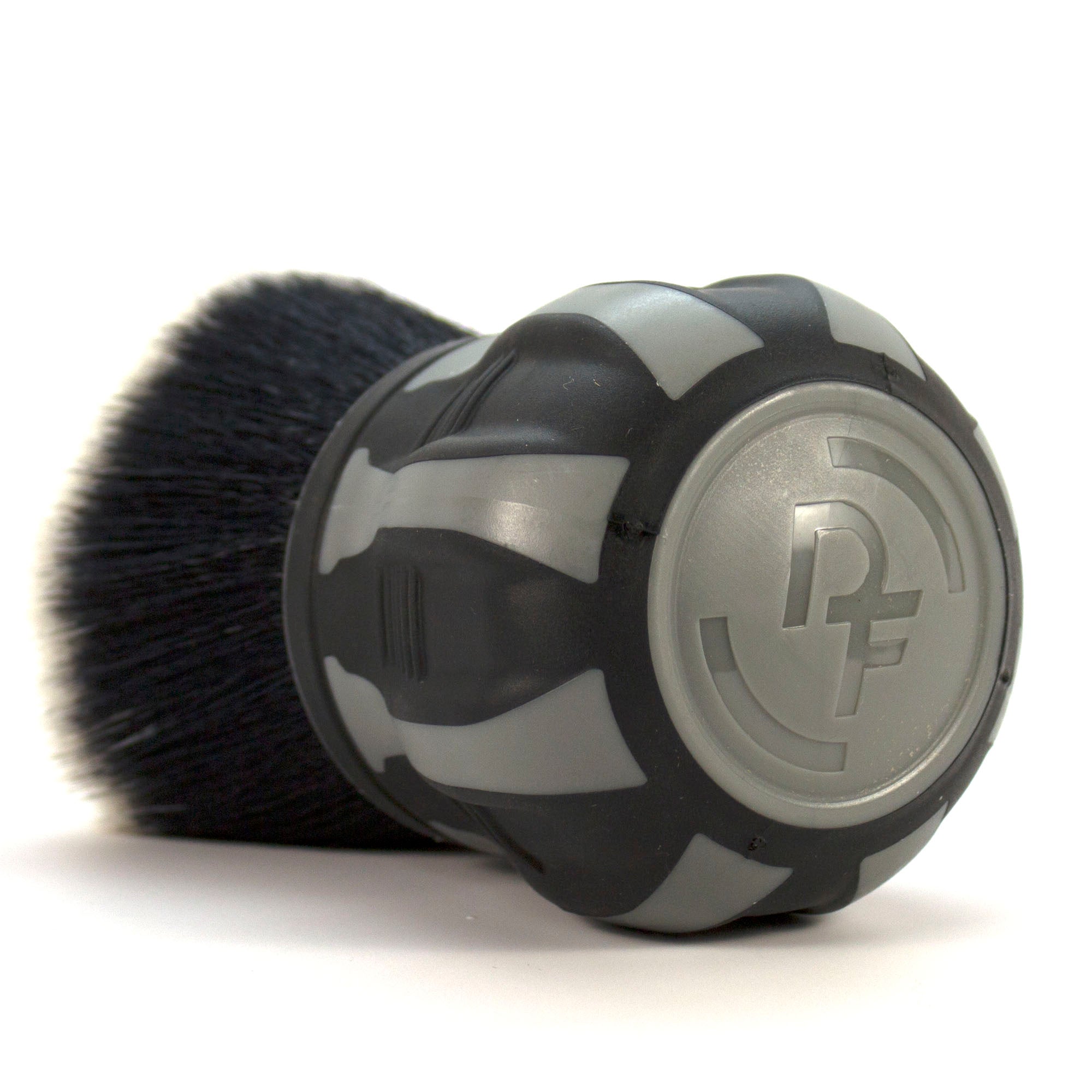 detail-factory-curveball-xl-brosse-detailing-douce-grise image 2