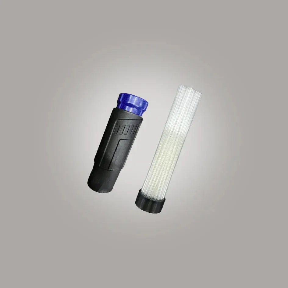 bigboi-suckr-outil-tube-tiny-aspirateur-detailing image 1
