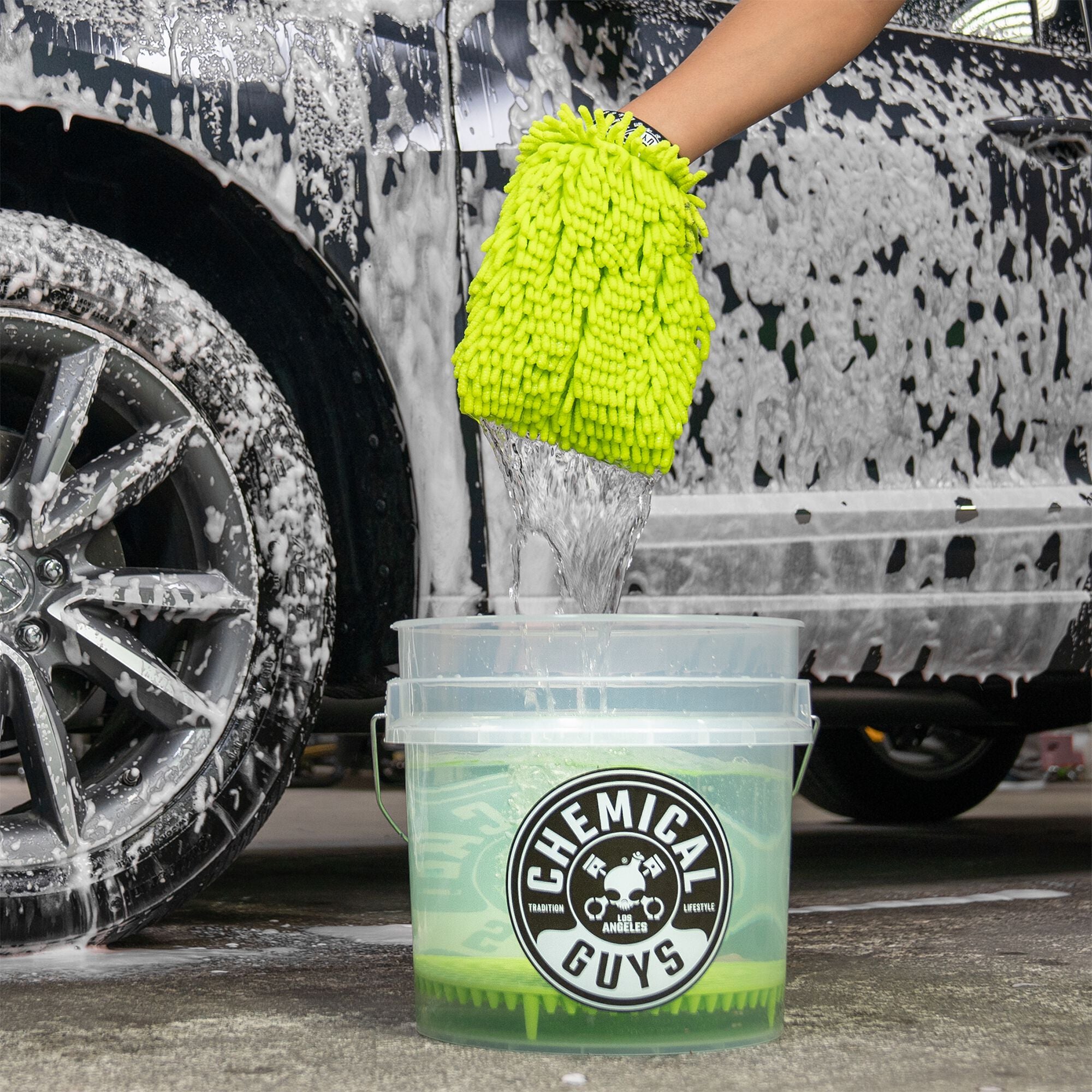 chemical-guys-seau-lavage-voiture-transparent-16-l-robuste image 3