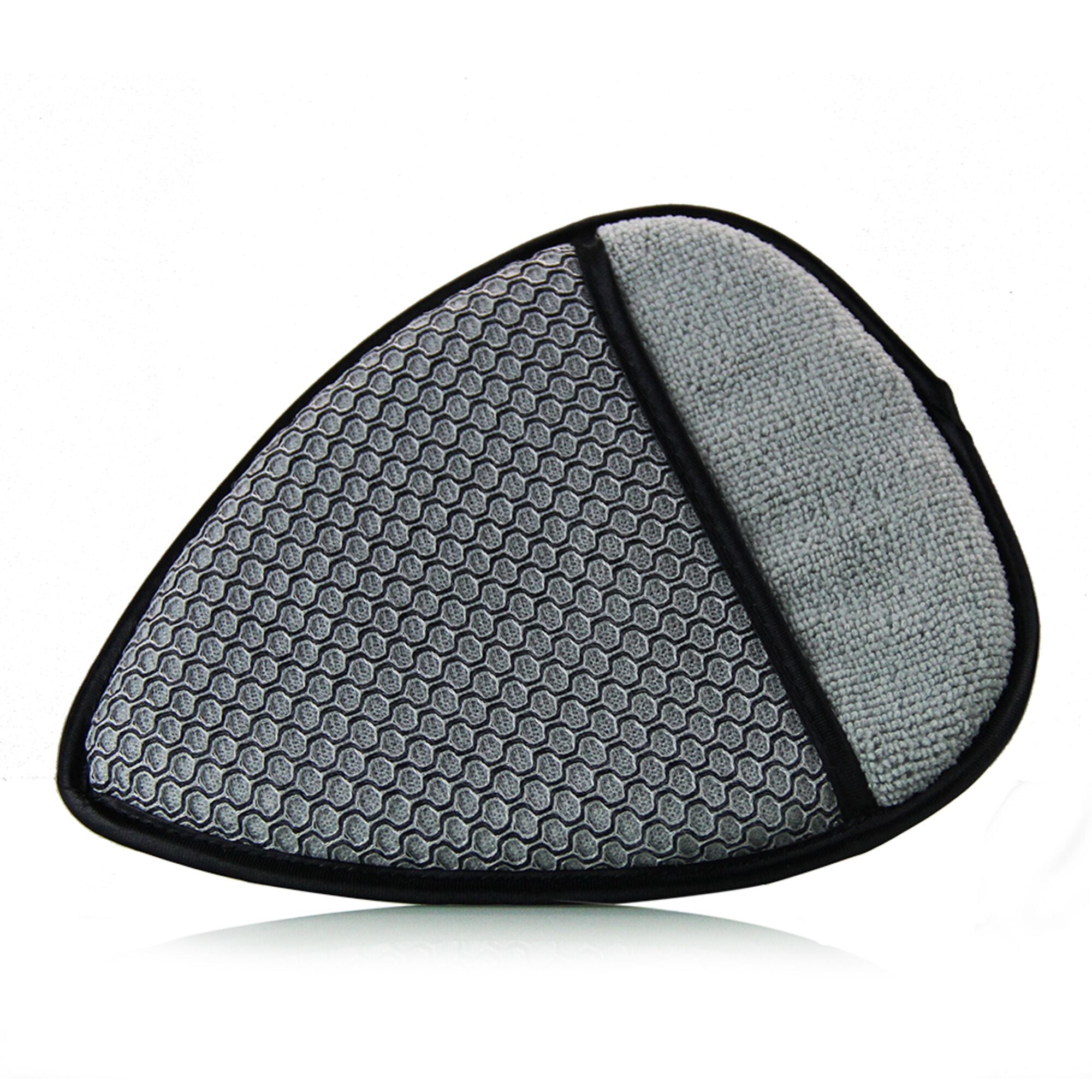 chemical-guys-wheel-wedge-gant-microfibre-jantes image 1