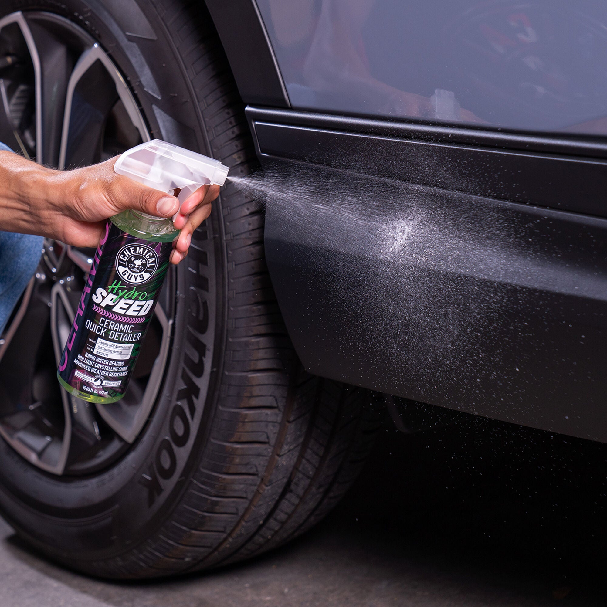 chemical-guys-hydrospeed-ceramic-quick-detailer-spray-c-ramique-16-oz image 8